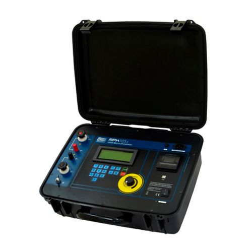 Microhmímetro Digital Resolução de 0,1 µO, Corrente de Teste 100 A, Medição até 300 mO, com Memória Megabras MPK-105X