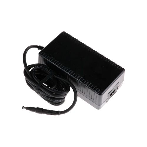 Carregador de baterias universal p/ ScopeMeter Série 190 100-240V Fluke PM8907/830